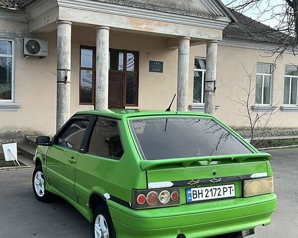 Зелений ВАЗ 2113 Самара, об'ємом двигуна 1.5 л та пробігом 161 тис. км за 1950 $, фото 3 на Automoto.ua
