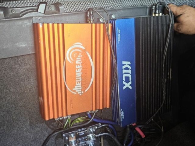 ВАЗ 2113 Самара 2007 в Днепре (Днепропетровске) на Automoto.ua Зеленый ВАЗ 2113 Самара, объемом двигателя 1.6 л и пробегом 70 тыс. км за 2600 $, фото 11 на Automoto.ua