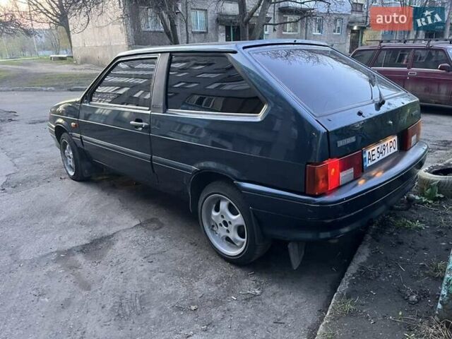Зеленый ВАЗ 2113 Самара, объемом двигателя 1.6 л и пробегом 200 тыс. км за 1600 $, фото 6 на Automoto.ua