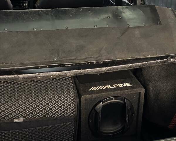 Зеленый ВАЗ 2113 Самара, объемом двигателя 1.6 л и пробегом 243 тыс. км за 2800 $, фото 24 на Automoto.ua