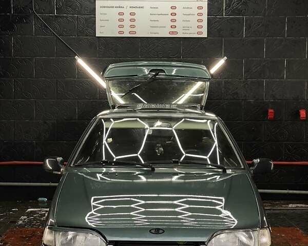 Зеленый ВАЗ 2113 Самара, объемом двигателя 1.6 л и пробегом 243 тыс. км за 2800 $, фото 4 на Automoto.ua