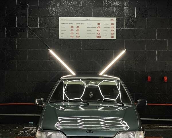 Зеленый ВАЗ 2113 Самара, объемом двигателя 1.6 л и пробегом 243 тыс. км за 2800 $, фото 3 на Automoto.ua