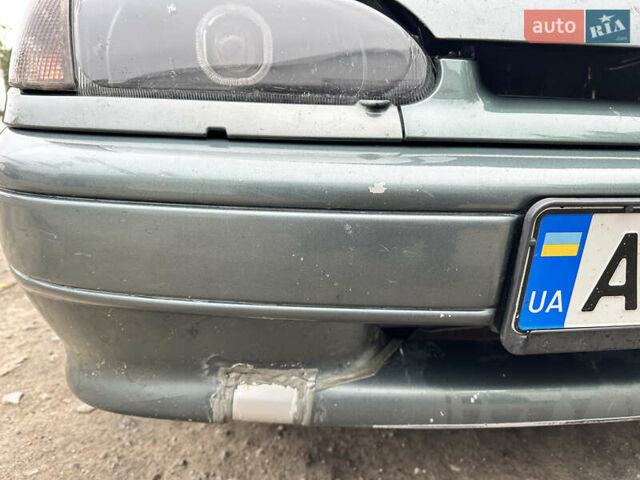 Зеленый ВАЗ 2113 Самара, объемом двигателя 1.6 л и пробегом 235 тыс. км за 2699 $, фото 10 на Automoto.ua