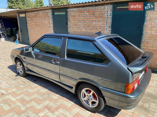 Зеленый ВАЗ 2113 Самара, объемом двигателя 1.6 л и пробегом 223 тыс. км за 2500 $, фото 10 на Automoto.ua