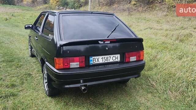 Зеленый ВАЗ 2113 Самара, объемом двигателя 1.6 л и пробегом 136 тыс. км за 1700 $, фото 5 на Automoto.ua