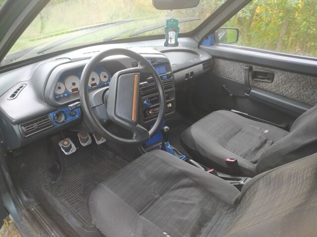 Зелений ВАЗ 2113 Самара, об'ємом двигуна 0 л та пробігом 180 тис. км за 712 $, фото 4 на Automoto.ua