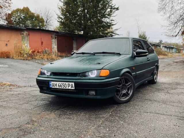 Зеленый ВАЗ 2113 Самара, объемом двигателя 1.5 л и пробегом 100 тыс. км за 2499 $, фото 2 на Automoto.ua