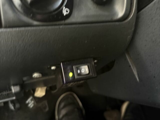 Зеленый ВАЗ 2113 Самара, объемом двигателя 1.6 л и пробегом 171 тыс. км за 1750 $, фото 20 на Automoto.ua