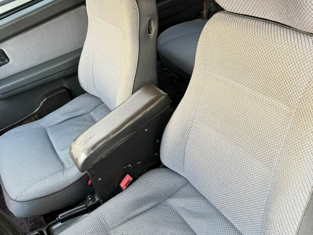 Зеленый ВАЗ 2113 Самара, объемом двигателя 1.6 л и пробегом 171 тыс. км за 1750 $, фото 16 на Automoto.ua