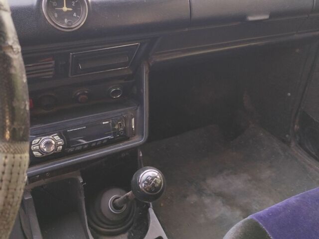 Зелений ВАЗ 2113 Самара, об'ємом двигуна 1.2 л та пробігом 1000 тис. км за 428 $, фото 4 на Automoto.ua