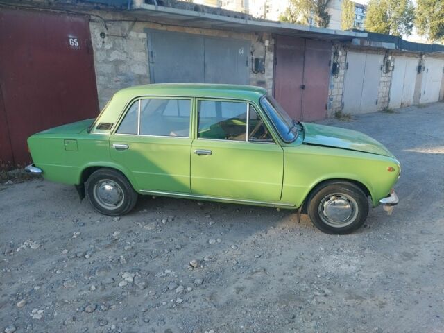Зеленый ВАЗ 2113 Самара, объемом двигателя 0 л и пробегом 21 тыс. км за 4500 $, фото 2 на Automoto.ua