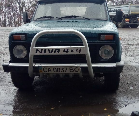 Зеленый ВАЗ 2113 Самара, объемом двигателя 1.7 л и пробегом 45 тыс. км за 2550 $, фото 2 на Automoto.ua