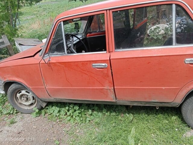 Помаранчевий ВАЗ 2113 Самара, об'ємом двигуна 1 л та пробігом 49 тис. км за 432 $, фото 1 на Automoto.ua