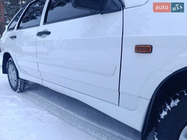 Белый ВАЗ 2114 Самара, объемом двигателя 1.6 л и пробегом 58 тыс. км за 3300 $, фото 14 на Automoto.ua