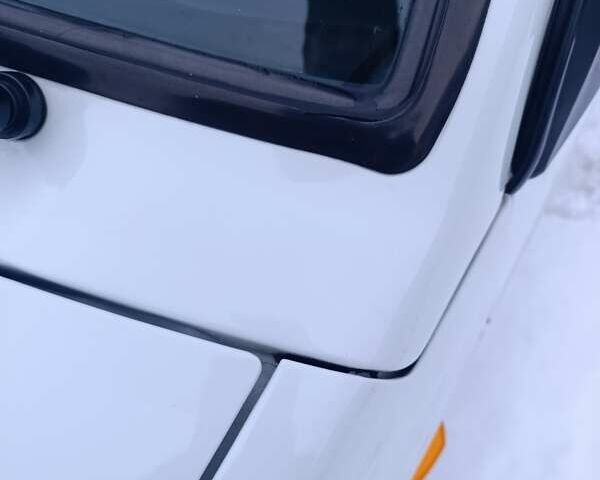 Белый ВАЗ 2114 Самара, объемом двигателя 1.6 л и пробегом 58 тыс. км за 3300 $, фото 1 на Automoto.ua