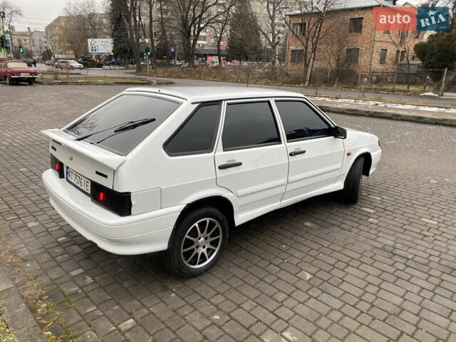 Белый ВАЗ 2114 Самара, объемом двигателя 1.6 л и пробегом 53 тыс. км за 3400 $, фото 9 на Automoto.ua