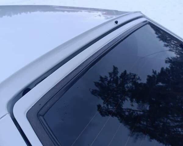 Белый ВАЗ 2114 Самара, объемом двигателя 1.6 л и пробегом 58 тыс. км за 3300 $, фото 4 на Automoto.ua