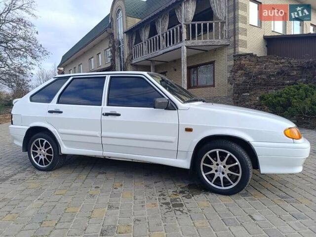 Белый ВАЗ 2114 Самара, объемом двигателя 1.6 л и пробегом 58 тыс. км за 3500 $, фото 5 на Automoto.ua