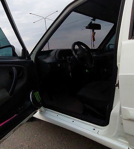 Белый ВАЗ 2114 Самара, объемом двигателя 1.6 л и пробегом 180 тыс. км за 3200 $, фото 12 на Automoto.ua