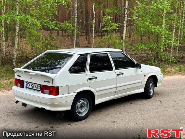 Белый ВАЗ 2114 Самара, объемом двигателя 1.6 л и пробегом 122 тыс. км за 3400 $, фото 2 на Automoto.ua