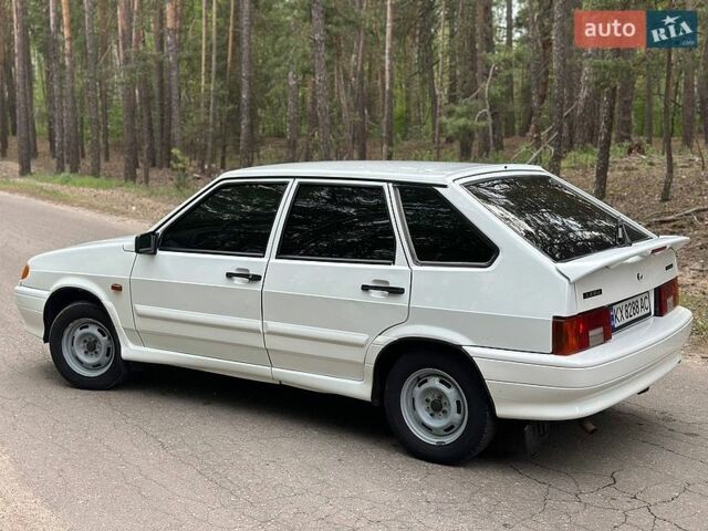 Белый ВАЗ 2114 Самара, объемом двигателя 1.6 л и пробегом 122 тыс. км за 3000 $, фото 5 на Automoto.ua