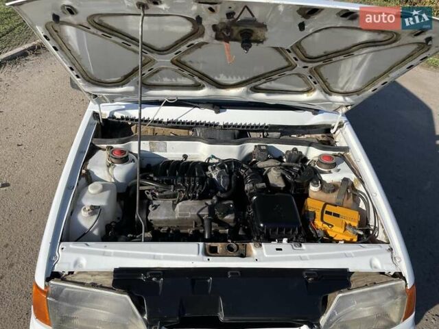 Білий ВАЗ 2114 Самара, об'ємом двигуна 1.6 л та пробігом 118 тис. км за 2400 $, фото 18 на Automoto.ua