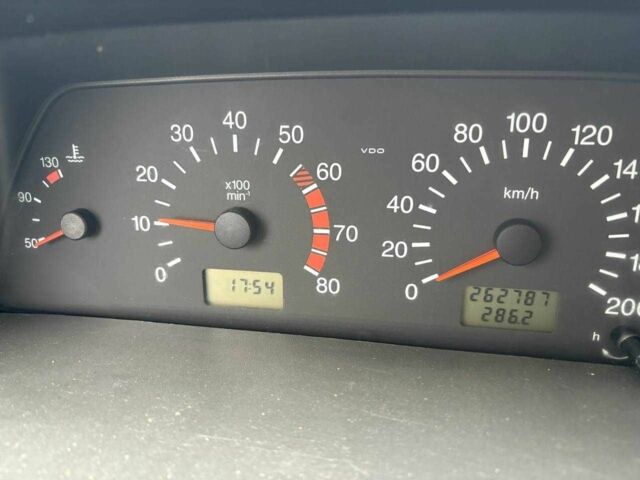 Белый ВАЗ 2114 Самара, объемом двигателя 0 л и пробегом 262 тыс. км за 2000 $, фото 6 на Automoto.ua