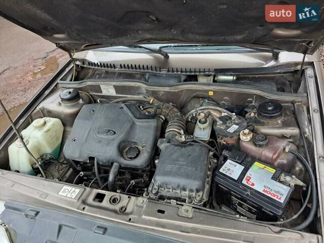 Бежевый ВАЗ 2114 Самара, объемом двигателя 1.6 л и пробегом 133 тыс. км за 2100 $, фото 25 на Automoto.ua