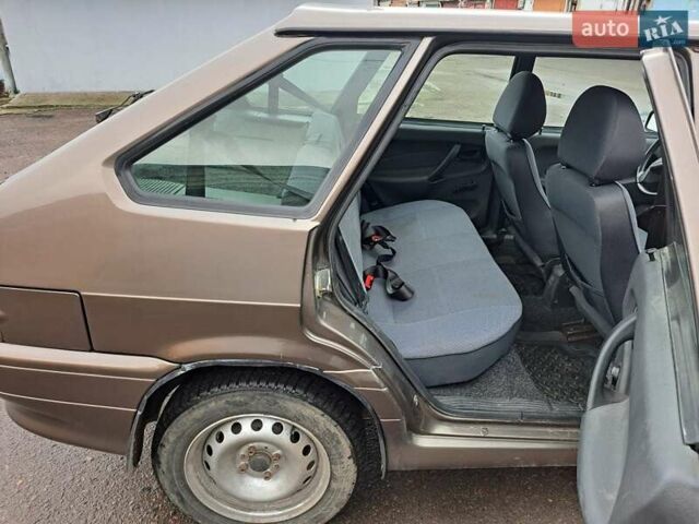Бежевый ВАЗ 2114 Самара, объемом двигателя 1.6 л и пробегом 133 тыс. км за 2100 $, фото 11 на Automoto.ua