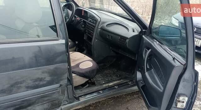 Чорний ВАЗ 2114 Самара, об'ємом двигуна 1.5 л та пробігом 115 тис. км за 1400 $, фото 8 на Automoto.ua