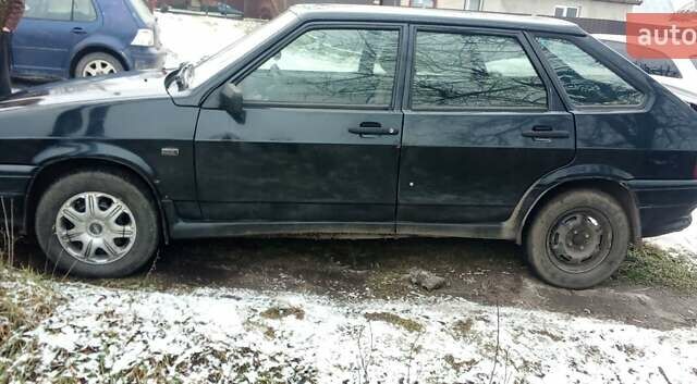 Черный ВАЗ 2114 Самара, объемом двигателя 1.5 л и пробегом 115 тыс. км за 1400 $, фото 4 на Automoto.ua