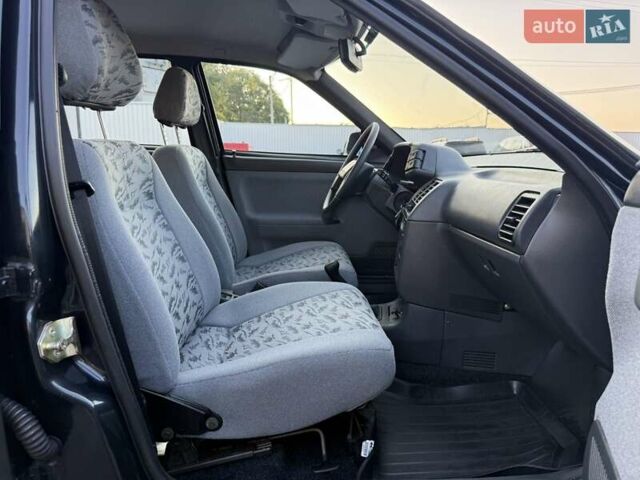 Чорний ВАЗ 2114 Самара, об'ємом двигуна 1.6 л та пробігом 1 тис. км за 4900 $, фото 75 на Automoto.ua