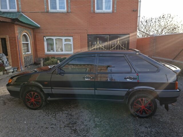 Чорний ВАЗ 2114 Самара, об'ємом двигуна 0 л та пробігом 82 тис. км за 3000 $, фото 3 на Automoto.ua