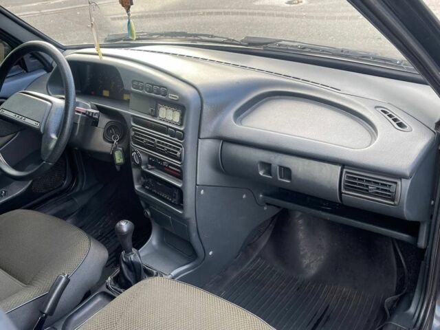 Черный ВАЗ 2114 Самара, объемом двигателя 1.5 л и пробегом 132 тыс. км за 2250 $, фото 8 на Automoto.ua