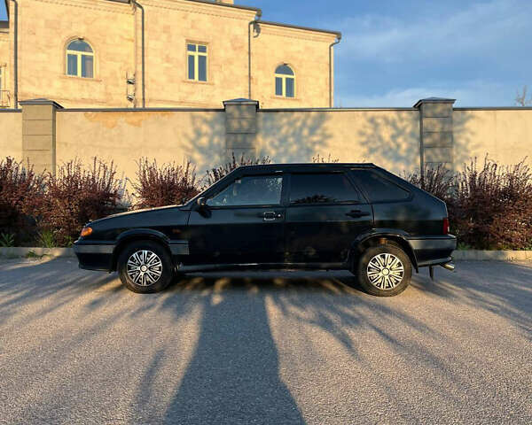 Чорний ВАЗ 2114 Самара, об'ємом двигуна 1.5 л та пробігом 312 тис. км за 2100 $, фото 2 на Automoto.ua