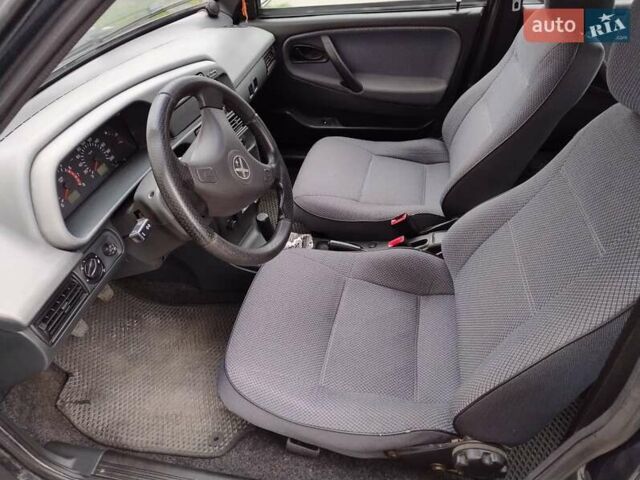 Черный ВАЗ 2114 Самара, объемом двигателя 1.6 л и пробегом 175 тыс. км за 1650 $, фото 7 на Automoto.ua