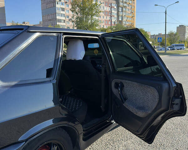 Черный ВАЗ 2114 Самара, объемом двигателя 1.6 л и пробегом 300 тыс. км за 3300 $, фото 8 на Automoto.ua