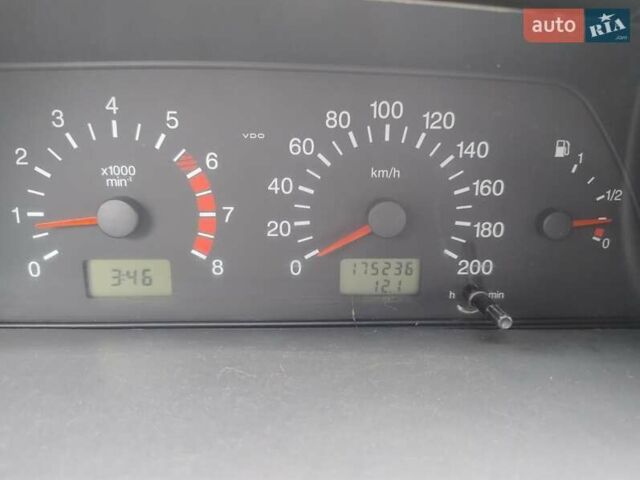 Черный ВАЗ 2114 Самара, объемом двигателя 1.6 л и пробегом 175 тыс. км за 1650 $, фото 14 на Automoto.ua