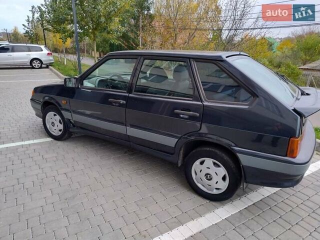 Черный ВАЗ 2114 Самара, объемом двигателя 1.6 л и пробегом 175 тыс. км за 1650 $, фото 5 на Automoto.ua