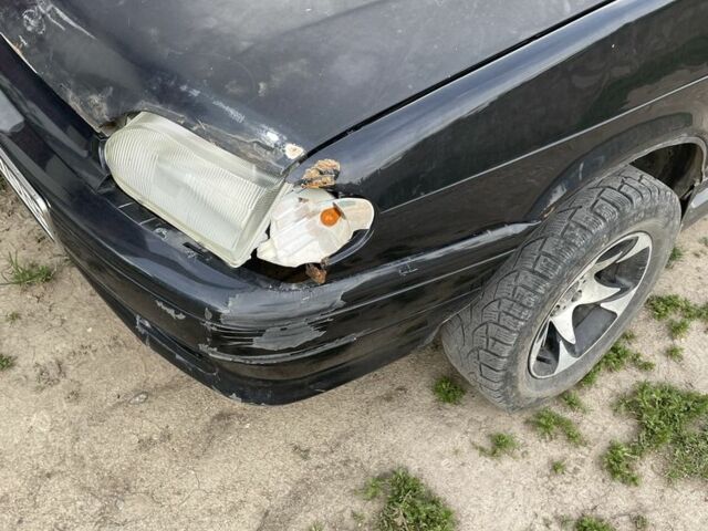 Черный ВАЗ 2114 Самара, объемом двигателя 1.6 л и пробегом 130 тыс. км за 1000 $, фото 3 на Automoto.ua