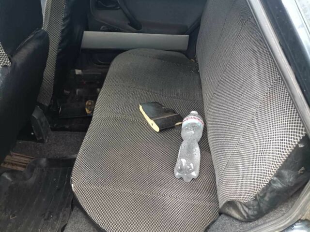 Черный ВАЗ 2114 Самара, объемом двигателя 1.6 л и пробегом 280 тыс. км за 600 $, фото 3 на Automoto.ua