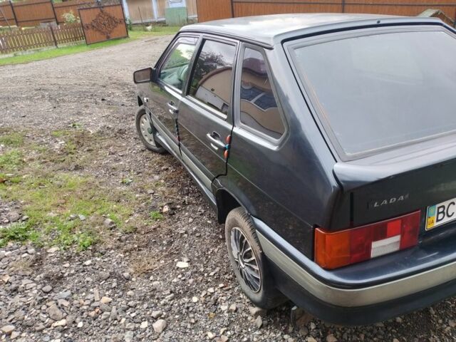 Чорний ВАЗ 2114 Самара, об'ємом двигуна 1.6 л та пробігом 124 тис. км за 1250 $, фото 3 на Automoto.ua