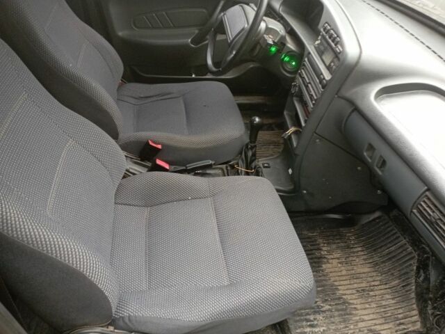 Черный ВАЗ 2114 Самара, объемом двигателя 1 л и пробегом 130 тыс. км за 1000 $, фото 6 на Automoto.ua