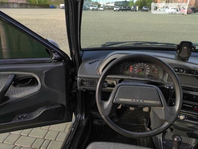 Чорний ВАЗ 2114 Самара, об'ємом двигуна 1.6 л та пробігом 142 тис. км за 1999 $, фото 35 на Automoto.ua
