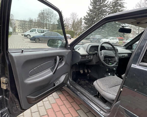 Черный ВАЗ 2114 Самара, объемом двигателя 1.6 л и пробегом 150 тыс. км за 2500 $, фото 13 на Automoto.ua