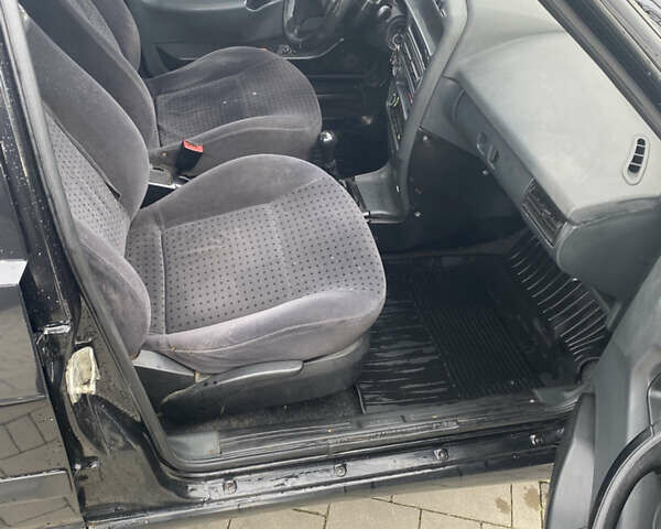 Чорний ВАЗ 2114 Самара, об'ємом двигуна 1.6 л та пробігом 132 тис. км за 1800 $, фото 16 на Automoto.ua