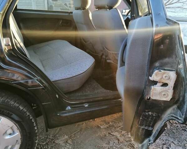 Черный ВАЗ 2114 Самара, объемом двигателя 1.6 л и пробегом 97 тыс. км за 2700 $, фото 6 на Automoto.ua