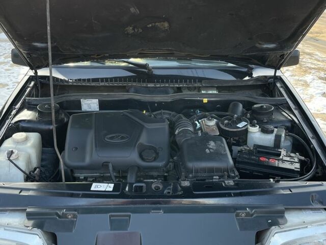 Черный ВАЗ 2114 Самара, объемом двигателя 1.6 л и пробегом 130 тыс. км за 2000 $, фото 6 на Automoto.ua