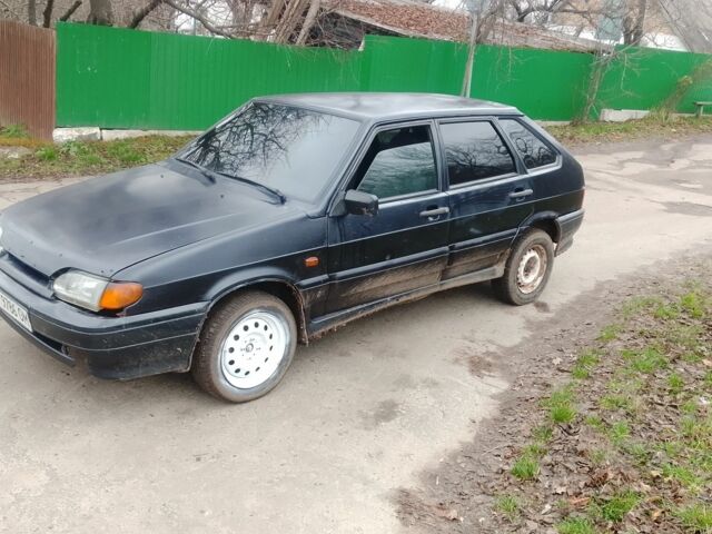 Черный ВАЗ 2114 Самара, объемом двигателя 1.6 л и пробегом 200 тыс. км за 1100 $, фото 1 на Automoto.ua