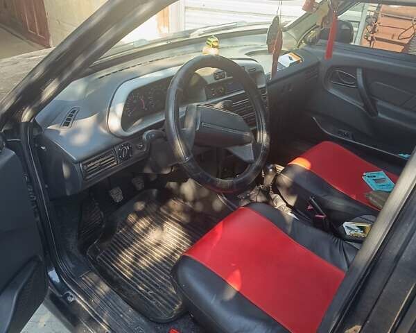Чорний ВАЗ 2114 Самара, об'ємом двигуна 1.6 л та пробігом 102 тис. км за 2700 $, фото 6 на Automoto.ua